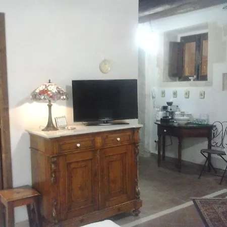 Al Tempio Di Apollo Nocleg ze śniadaniem